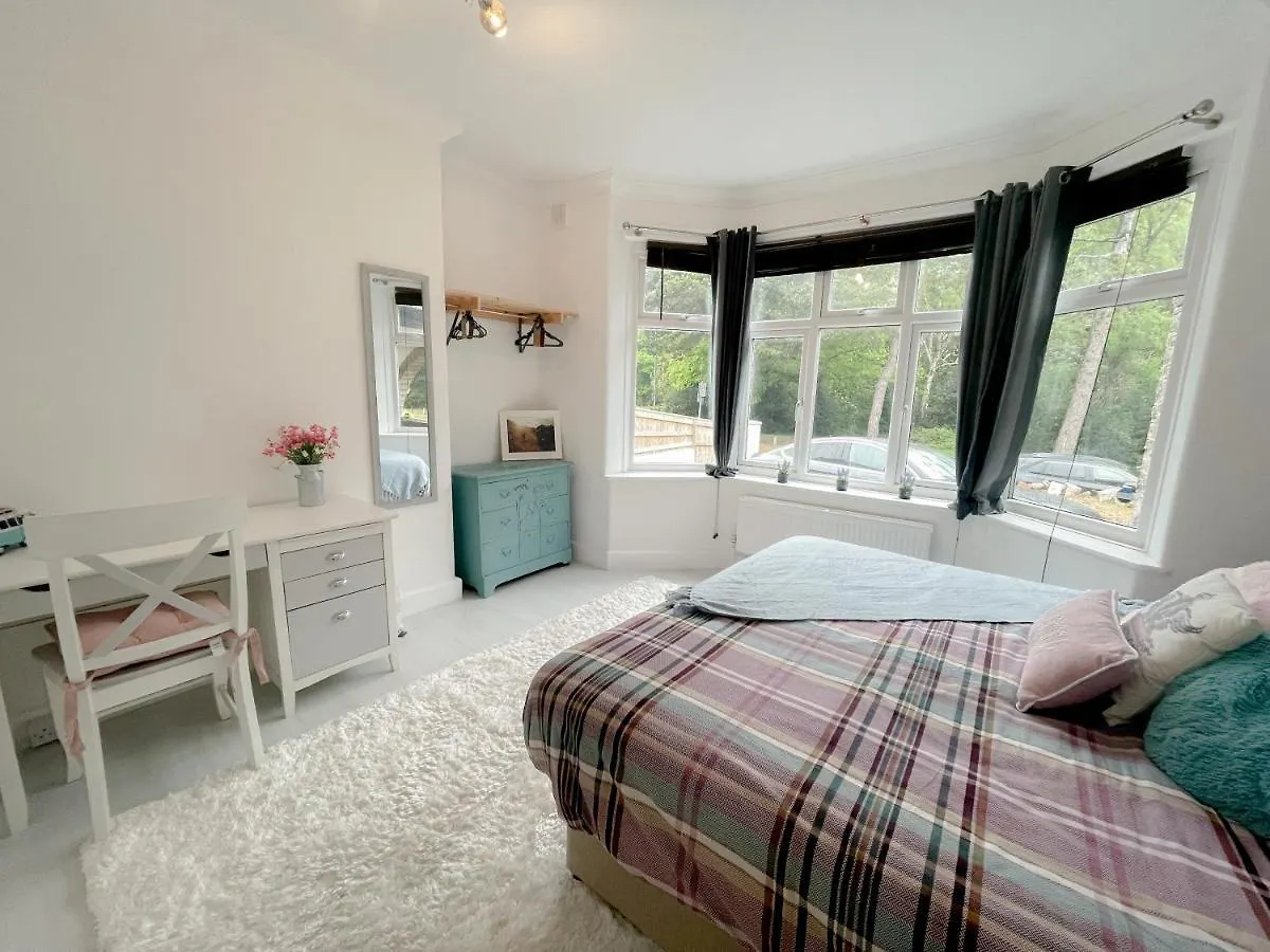 Apartment Queens Park View - 1 Bedroom Bournemouth United Kingdom